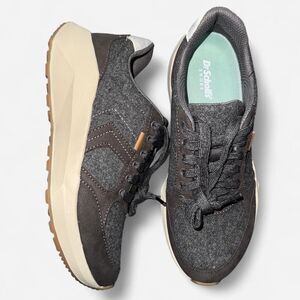 NWT Dr. Scholl's Hannah Retro Charcoal Grey Sneakers (Size WOMEN's 6.5)